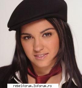 Cu ea...se formeaza o trupa mixta - AlexXa - Maite