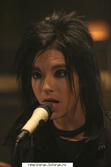 care este preferatul vostru?? - Bill...clar...he-s ma boy,...nu vedetzi ce ochi - Tokio hotel
