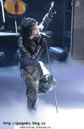 care este preferatul vostru?? - al meu r bill il ubesc p baiatu asta e perfect - Tokio hotel